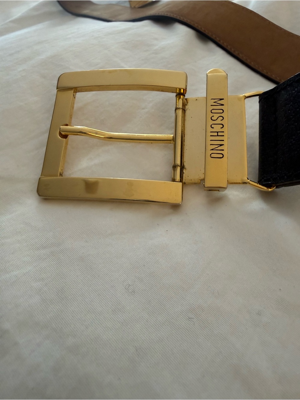 AUTHENTIC MOSCHINO Vintage90s black leather Belt Gold-Tone buckle closure size L - Picture 7 of 8